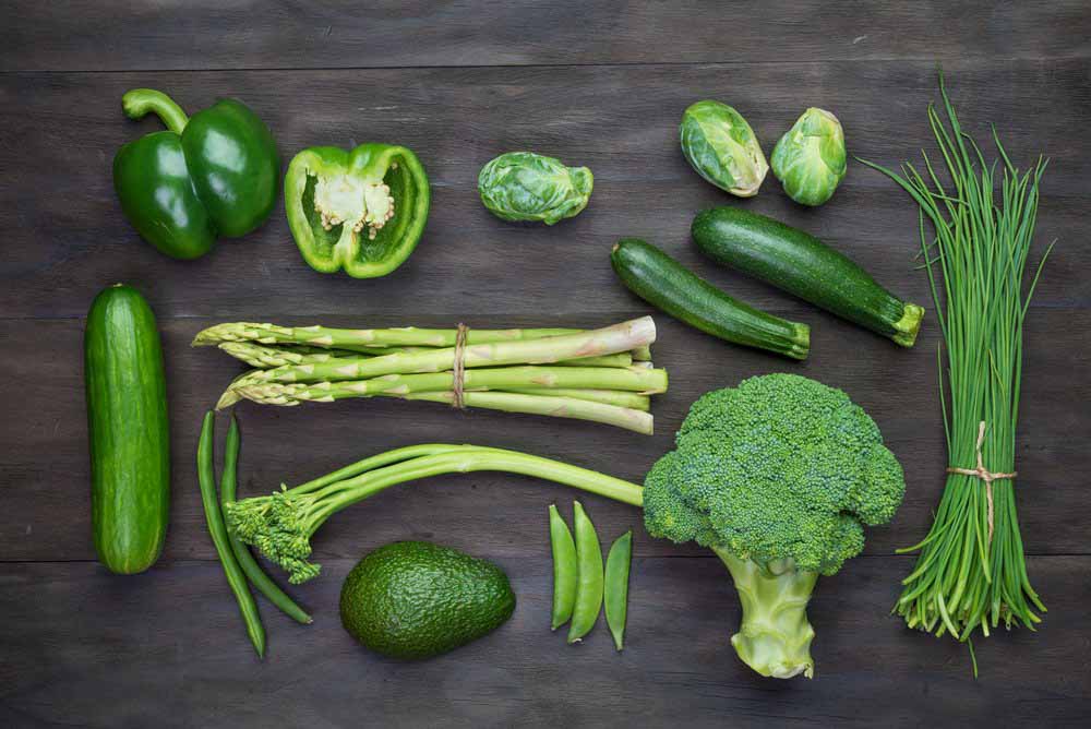 Зеленый успокаивает. Сезонные овощи подавляют гормон стресса — эксперт