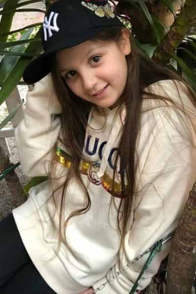 11-летняя Иванна Михайлова 11-летняя Иванна Михайлова