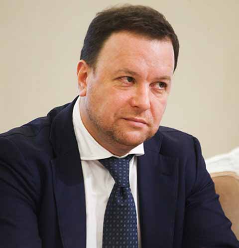 Леонид Ошарин