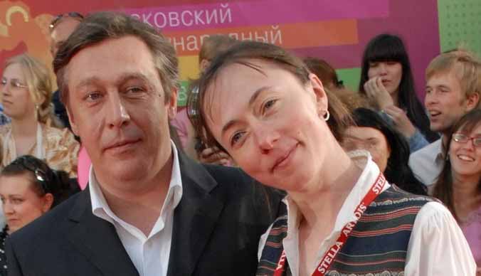 Жена Михаила Ефремова: «Он полностью слез с катушек, очень сильно пил»