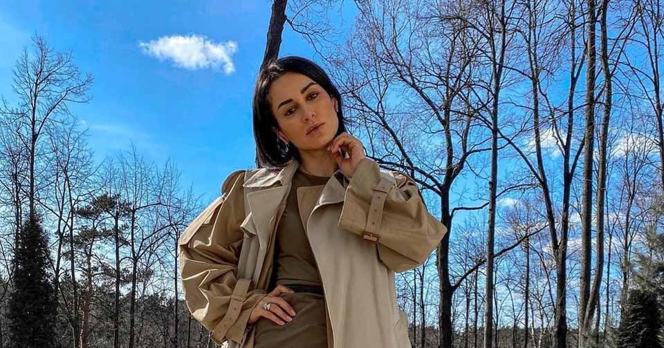 Канделаки - Собчак: «Почему женщина с очень плохой кожей, опухшим лицом и ушибами рекламирует косметику?»