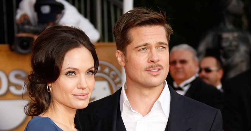 «Я решила уехать ради благополучия моей семьи»: Анджелина Джоли о разводе с Брэдом Питтом