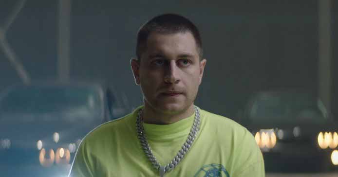 Дэва и рэпер Серега представили клип "Черный Бумер"