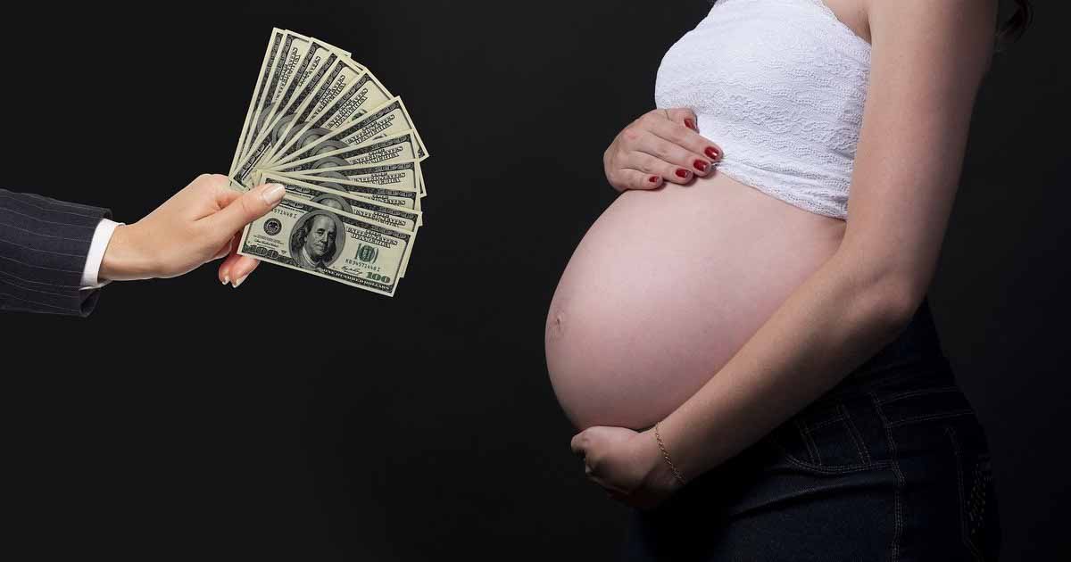 Мошенничество, суды и огромные деньги: все плюсы и минусы рынка суррогатного материнства