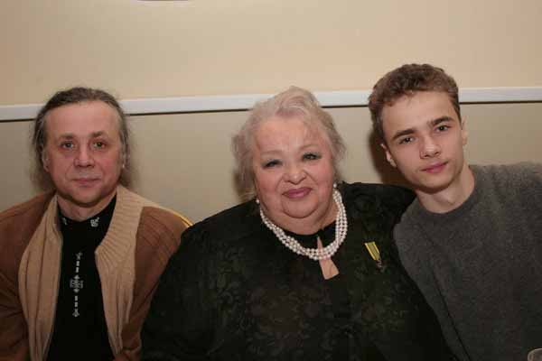 С сыном и внуком владимиром
