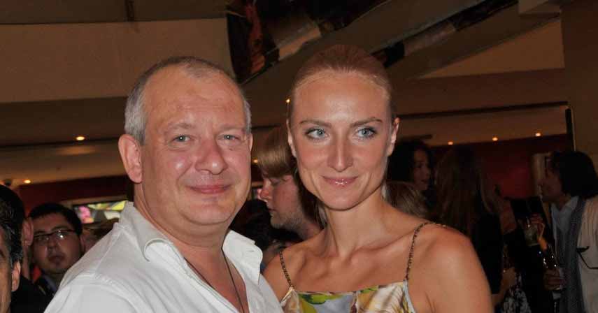 «Я переживаю за себя»: незнакомцы угрожают вдове Дмитрия Марьянова выплеснуть кислоту ей в лицо