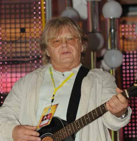 Юрий Антонов