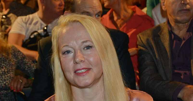 Елена Кондулайнен сломала руку в больнице