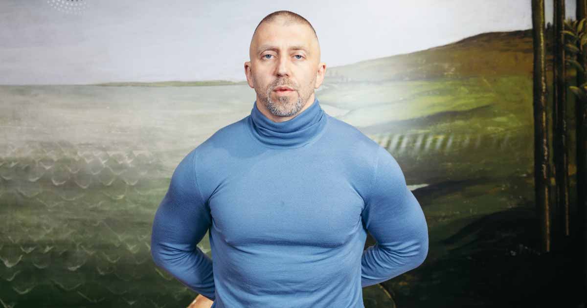 «Он обещал уничтожить меня»: жена рэпера Серега опасается за свою жизнь после его угроз