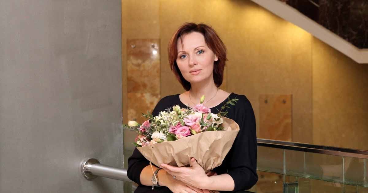 Дочь Елены Ксенофонтовой сыграла в спектакле с мамой — видео