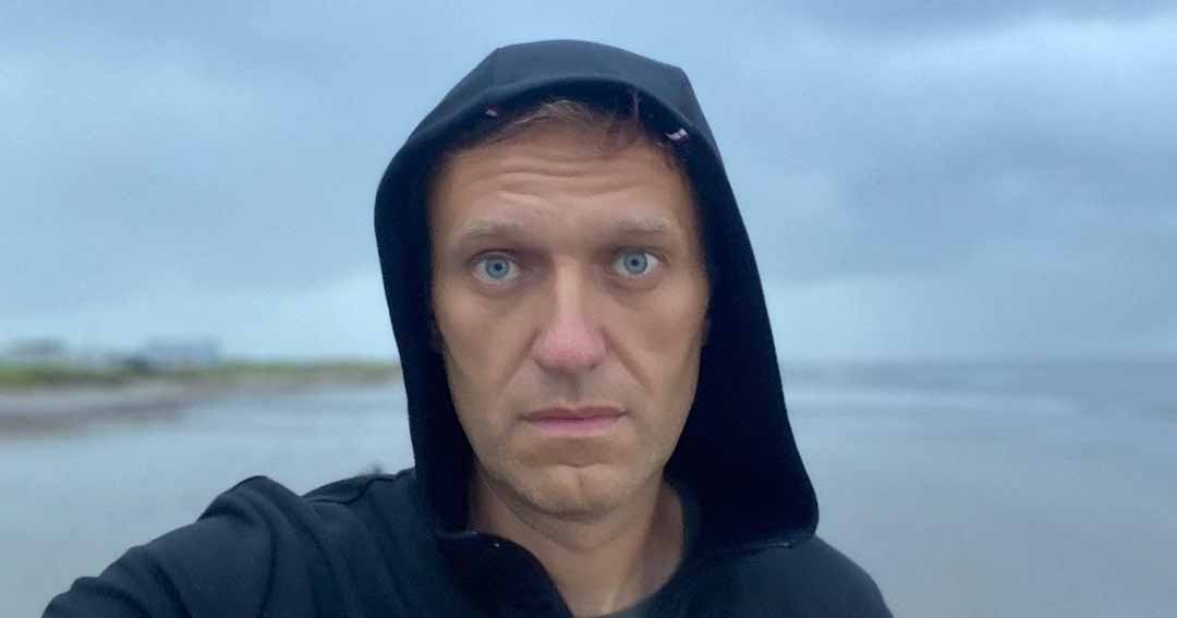 Представители Алексея Навального показали, откуда взялась бутылка с «Новичком» — видео