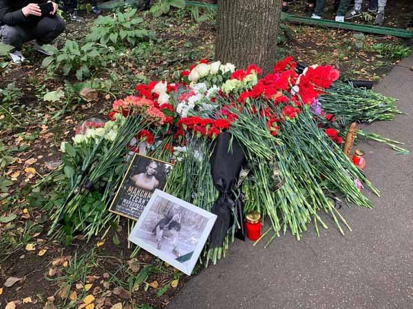 Родственники Максима Марцинкевича не верят, что он покончил жизнь самоубийством