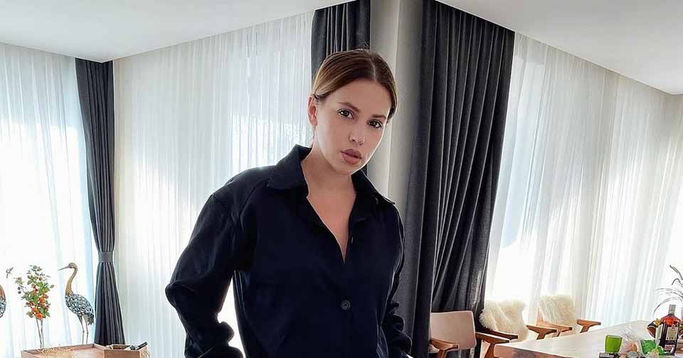Саша Артемова: «Женя по праву останется с голой задницей»
