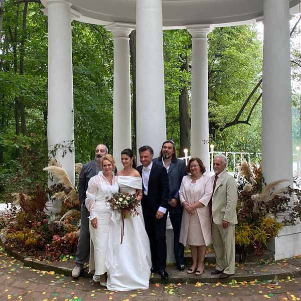В конце августа состоялась свадьба Марии Козаковой и Ивана Замотаева.