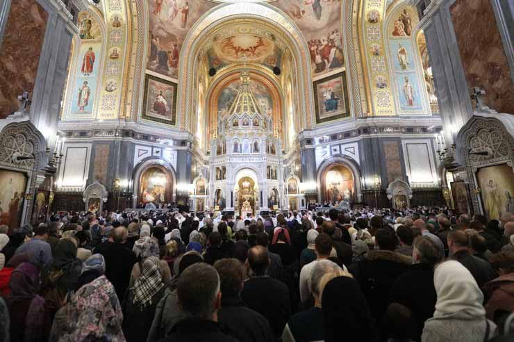 Сотни прихожан хотели проститься со священником