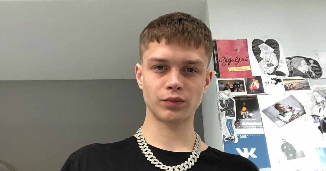 Глеб Калюжный: «Я много раз сталкивался с издевательствами в школе, поэтому снялся в сериале« Новый ».