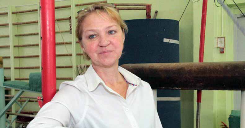 Гимнастка Елена Наймушина ушла из спорта в 15 лет и скончалась одна.  Это травма или алкоголизм?