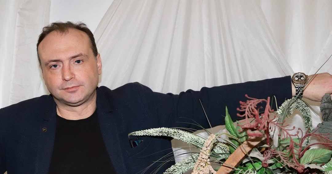 "Она злится на меня из-за мамы": Марк Горонок со скандалом разводится с женой