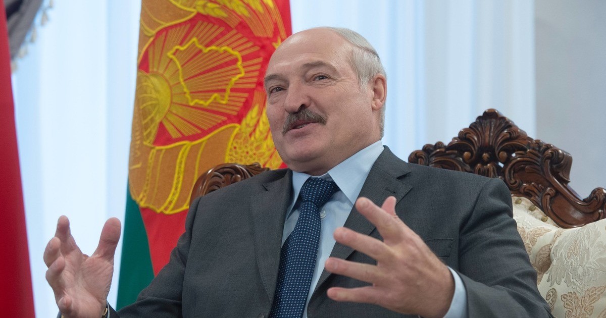 Советские фотографии Александра Лукашенко без усов