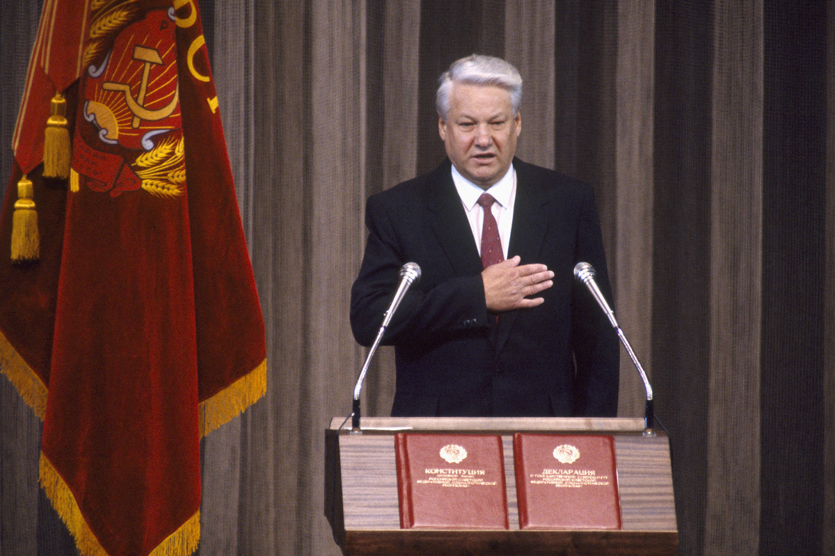 Ельцин говорит я устал. Инаугурация Бориса Ельцина 1991. Ельцин инаугурация 1993. Ельцин 1991 ГКЧП.