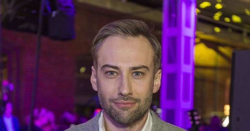 Сонный и счастливый!  Дмитрий Шепелев переполнен эмоциями после рождения второго сына