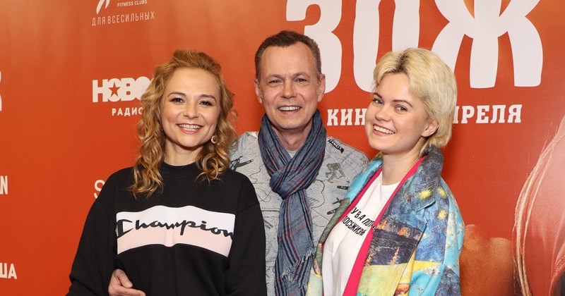 Владимир Левкин вышел в свет с дочерью, победившей рак, а группа «Фабрика» — с новой солисткой.