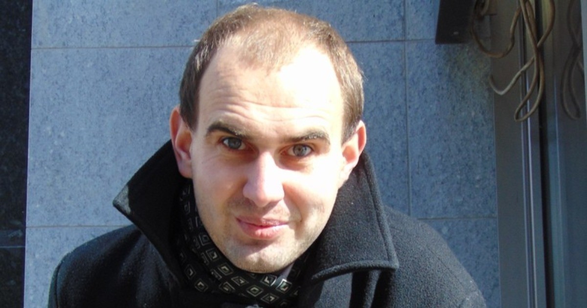 Ведущий «Европы Плюс» Максим Рогачев похоронен в Волгограде.