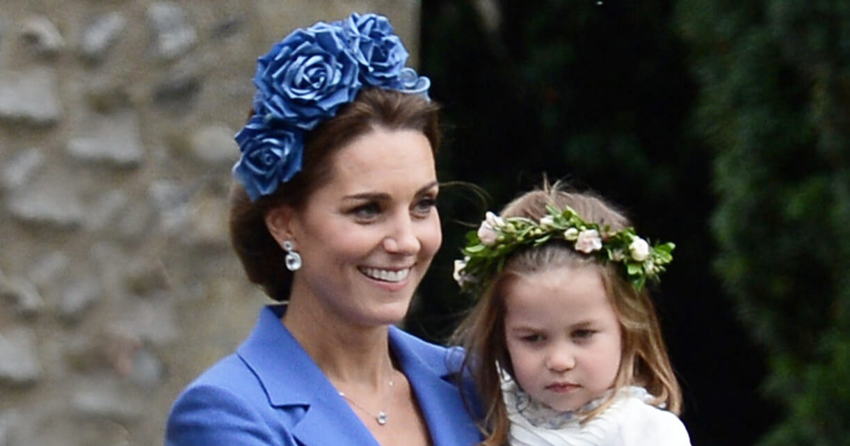 Мама и дочь: одинаковые образы Кейт Миддлтон и Шарлотты на королевских мероприятиях