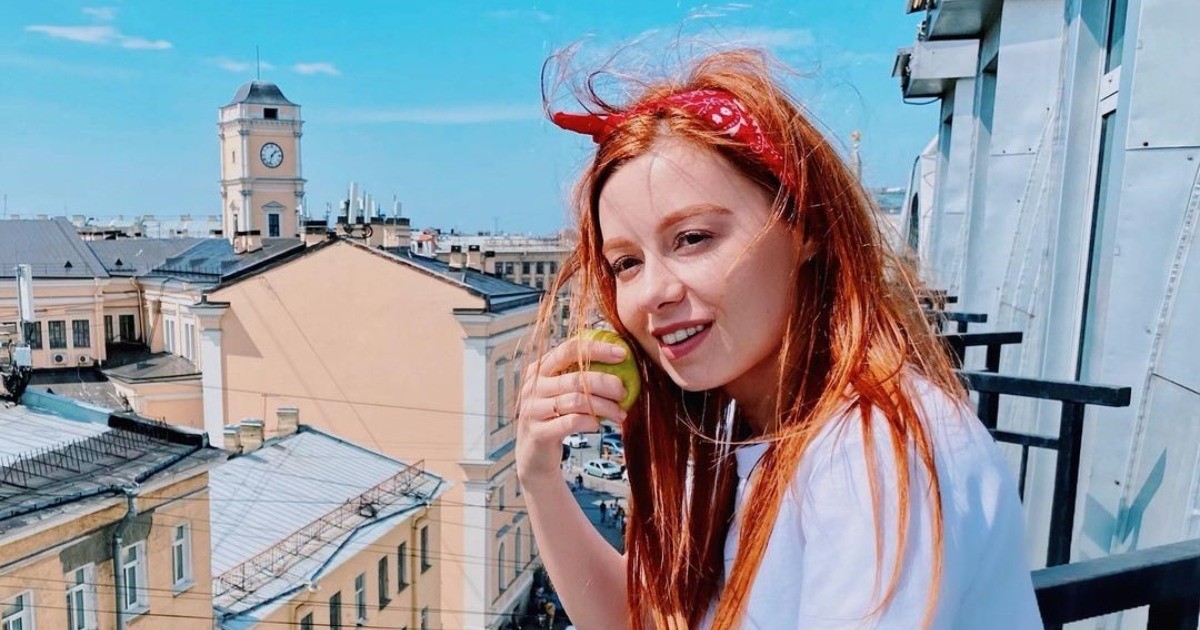 Юлия Савичева: «Я думаю, что даже без голой попсы можно отлично вести Instagram»