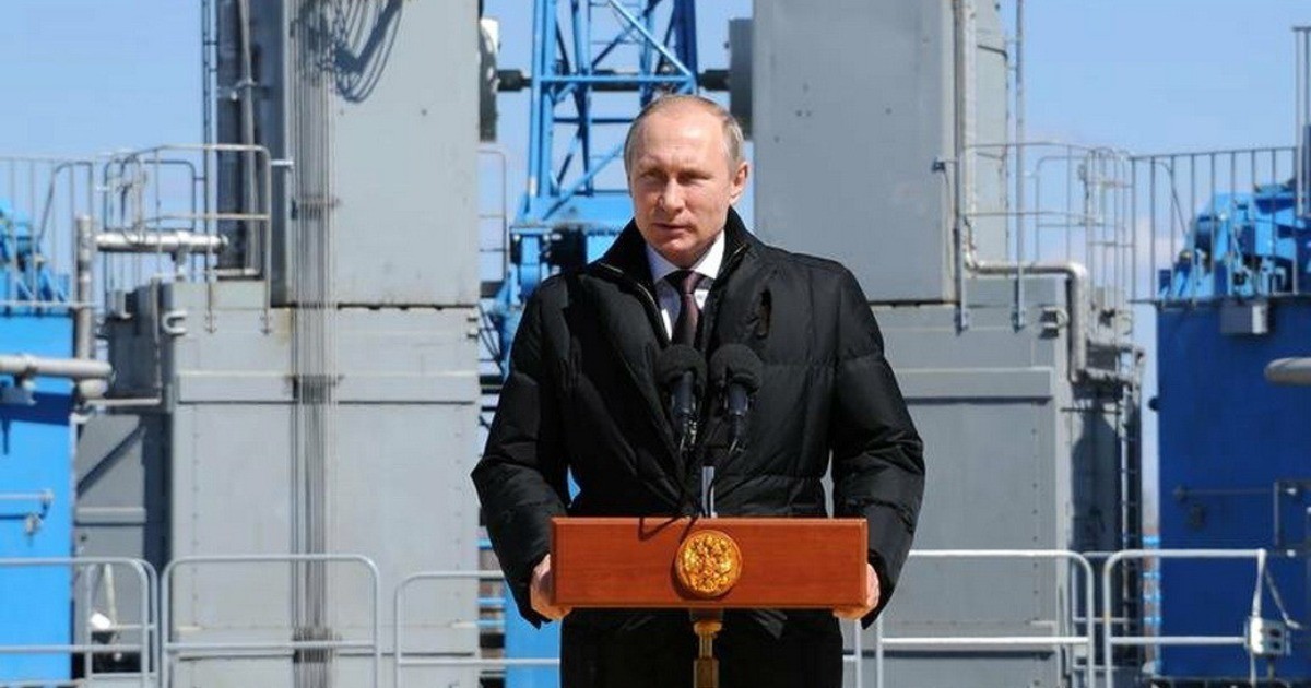 Владимир Путин приехал проводить главу МЧС России Евгения Зиничева в последний путь