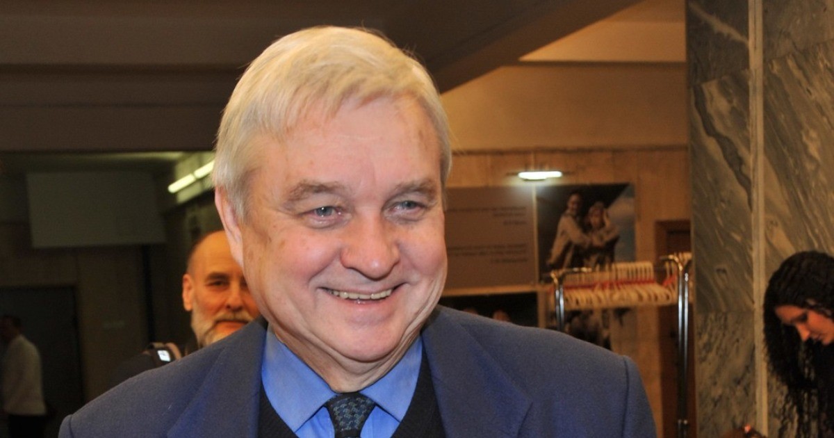 Хозяйка Александра Стефановича показала живот на восьмом месяце беременности