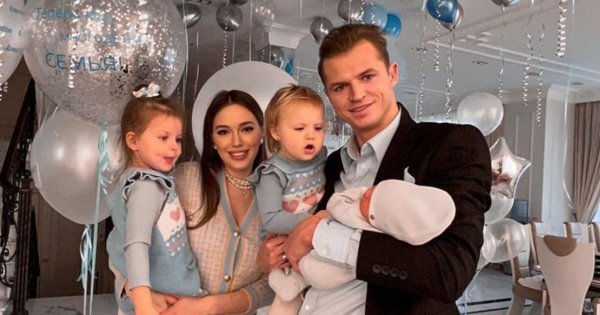 Сладкие моменты!  Анастасия Костенко и Дмитрий Тарасов устроили сыну первую фотосессию