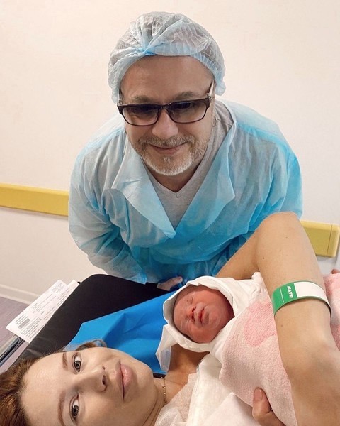 Певица родила второго ребенка в 39 лет. Певица родила второго ребенка в 39 лет.