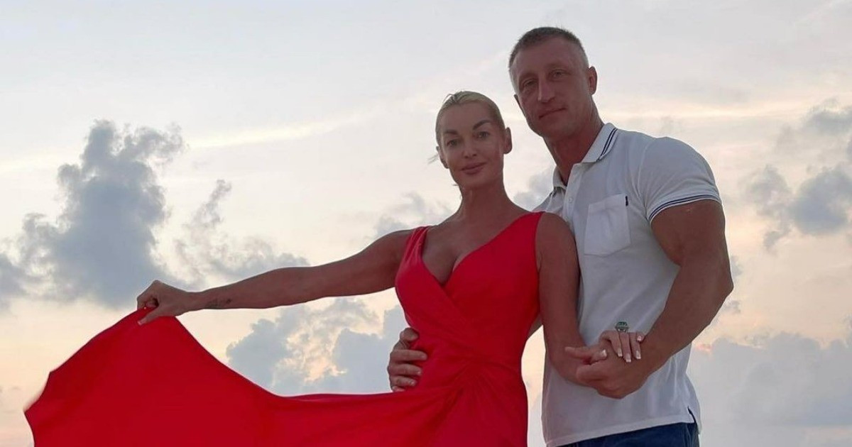 Анастасия Волочкова хочет выйти замуж за героя «Давай поженимся!», кто знает три недели