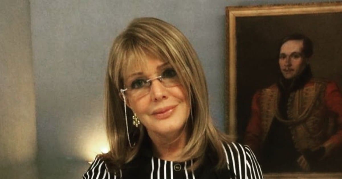 Елена Проклова рассказала, кого из бывших мужей она любит до сих пор