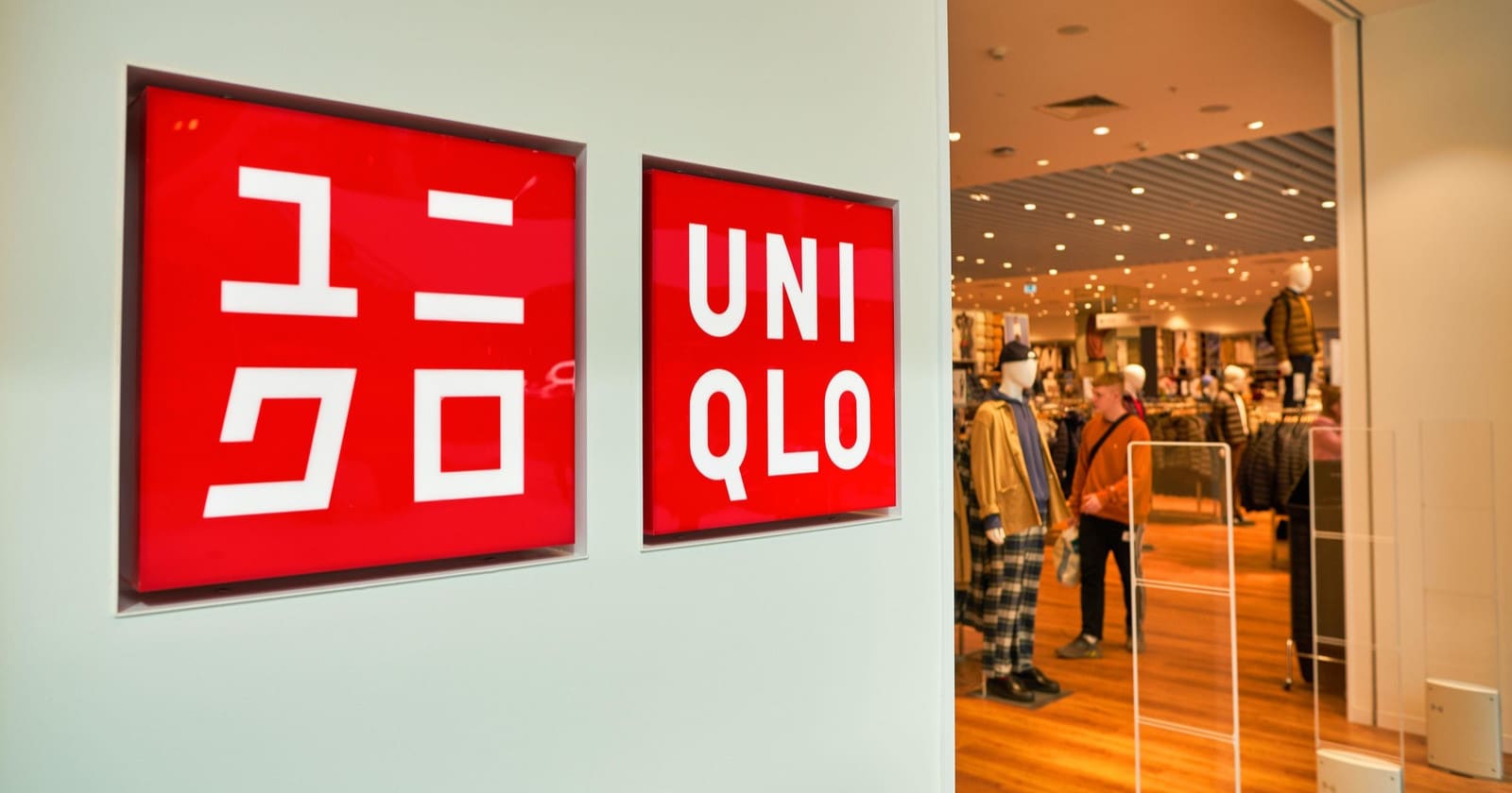 До какого числа будут открыты магазины Uniqlo в России?
