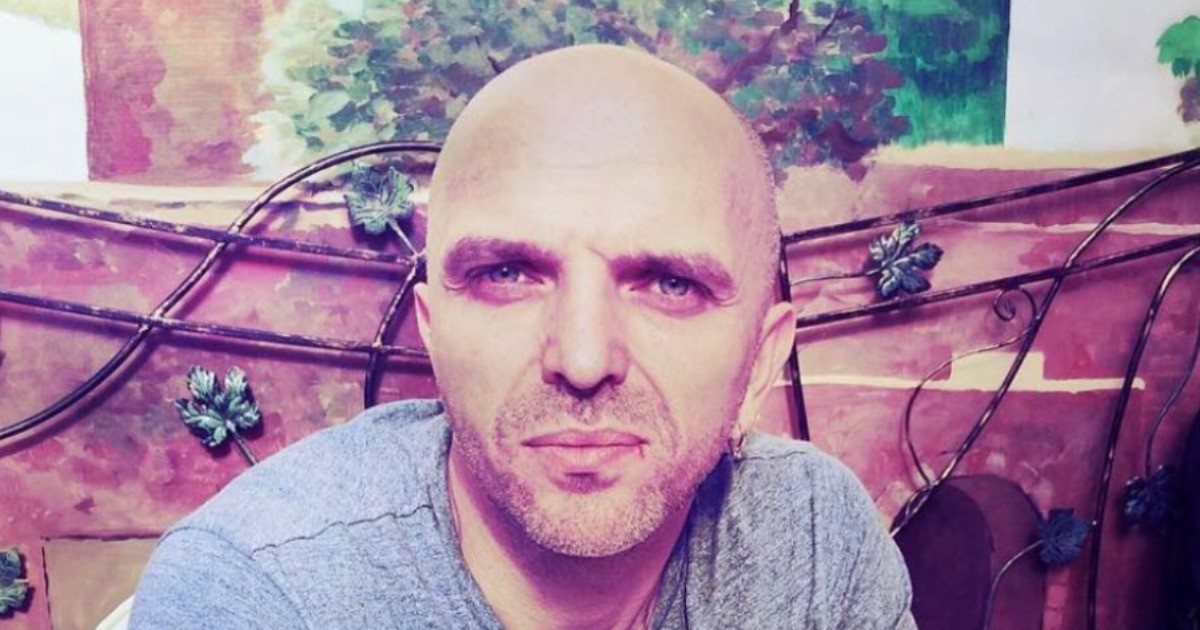 «Мог бы сыграть роль маленького засранца»: Александр Шоуа мечтает сниматься в кино