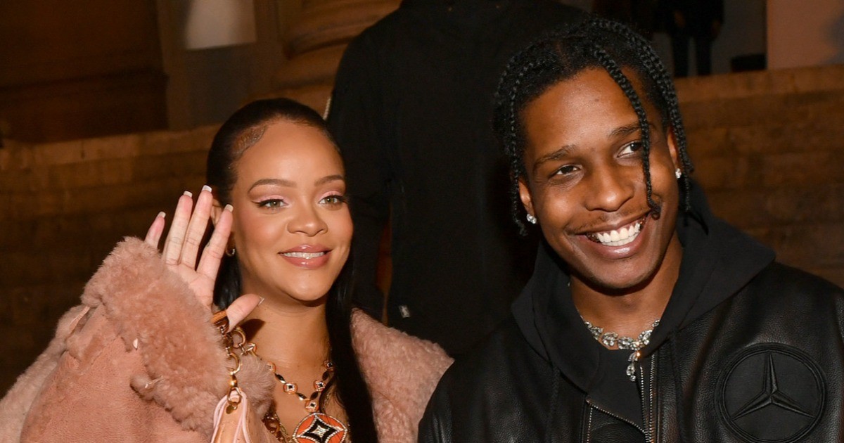 Простил изменщика?  Рианна и A$AP Rocky замечены вместе на Барбадосе