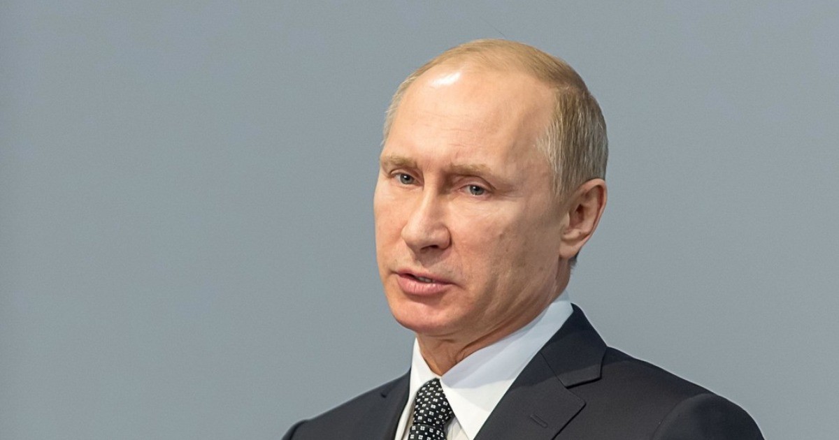 Владимир Путин на пасхальной службе в Храме Христа Спасителя.  Онлайн трансляция