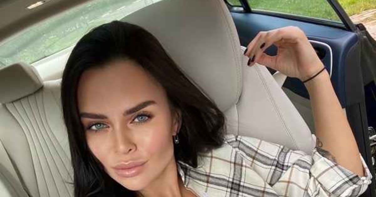«Купила билет в один конец»: Виктория Романец улетела в Европу после ухода Антона Гусева
