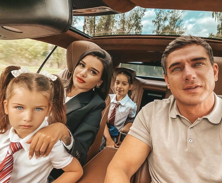 Бывшие супруги до сих пор выясняют отношения Бывшие супруги до сих пор выясняют отношения