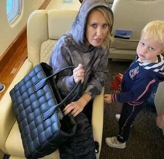 Ксения много и во многом работает ради будущего единственного сына Платона Ксения много и во многом работает ради будущего единственного сына Платона