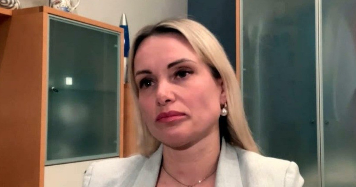 Бывший редактор Первого канала Марина Овсянникова подала в суд на мужа