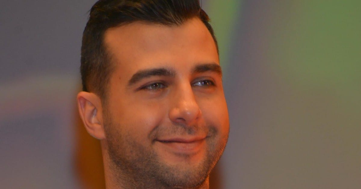 Кто стал ведущим «Алых парусов» вместо Ивана Урганта?