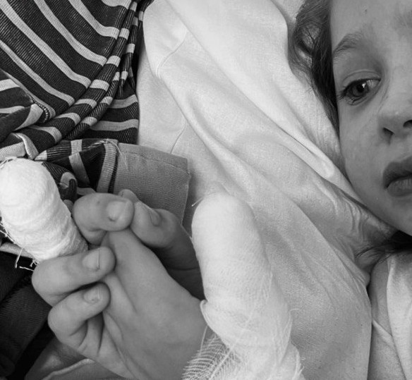 Мальчику сделали операцию Мальчику сделали операцию