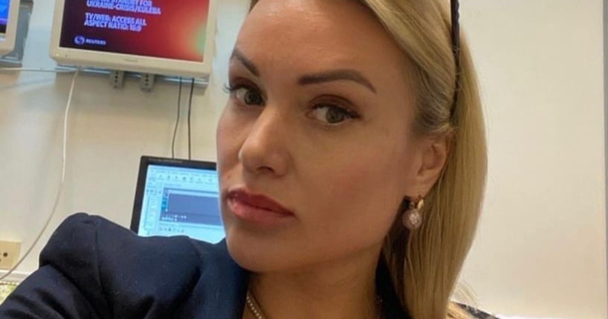 Бывший редактор Первого канала Марина Овсянникова отправлена ​​под домашний арест