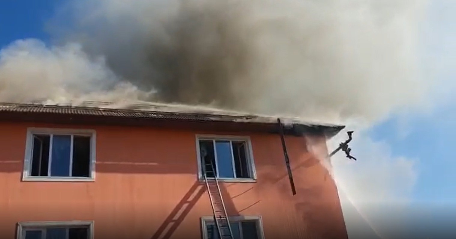 Мать заперла троих детей в частном доме в Подмосковье и обрекла их на смерть от пожара