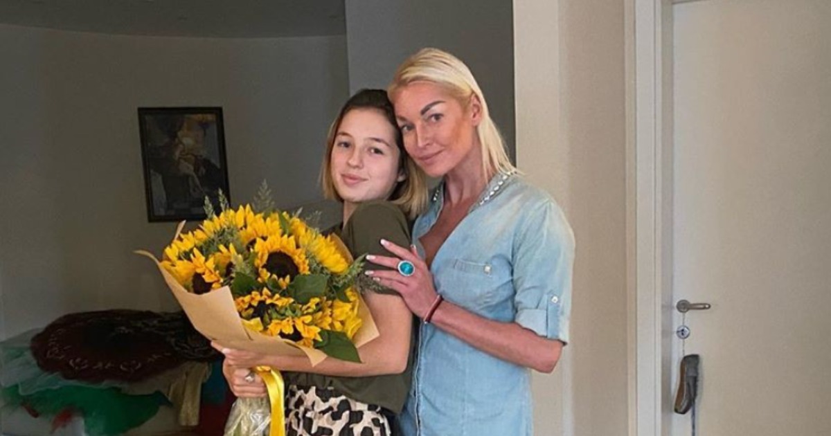 Анастасия Волочкова о жизни дочери с отцом и мачехой: «Она не может быть там своим ребенком»