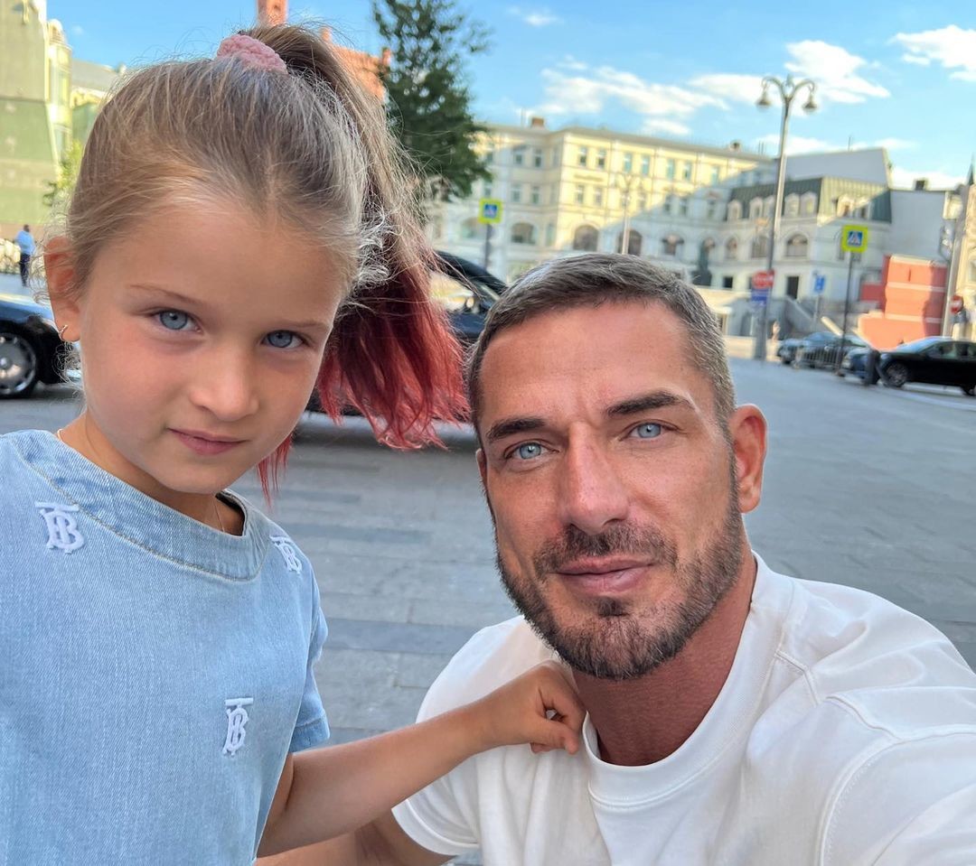 Курбан Омаров с дочерью Курбан Омаров с дочерью