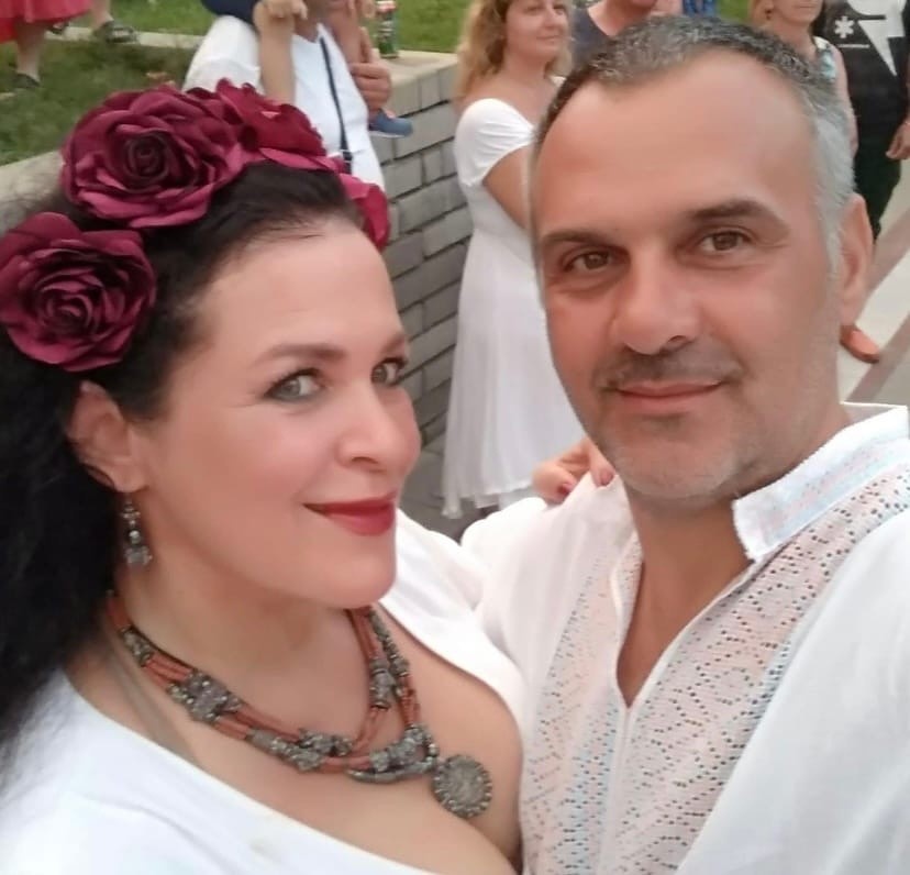 Муж актрисы полностью взял на себя организацию похорон 